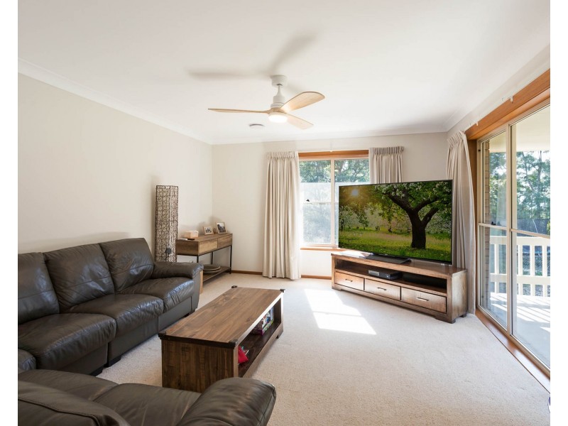 11 Eucalyptus Drive, Dalmeny NSW 2546