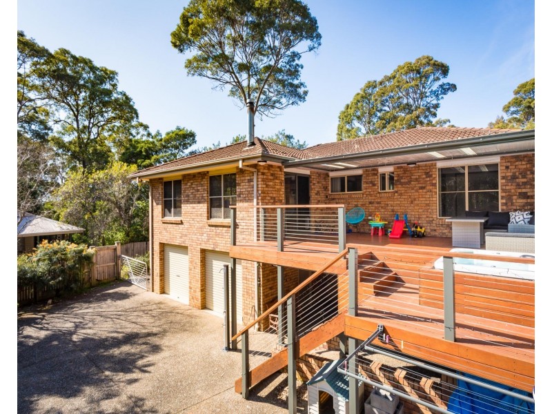 11 Eucalyptus Drive, Dalmeny NSW 2546