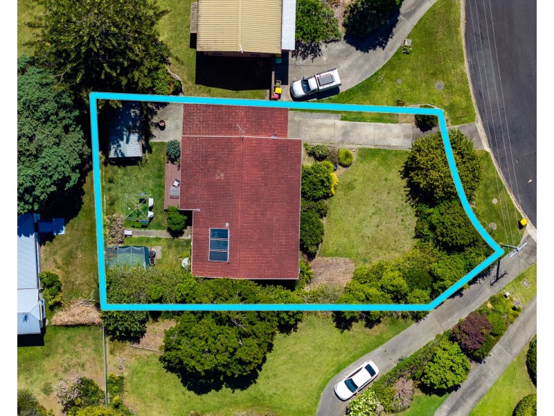 9 Jennifer Place, Moruya Heads NSW 2537