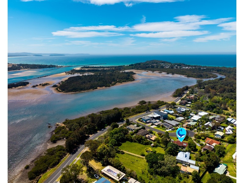 9 Jennifer Place, Moruya Heads NSW 2537