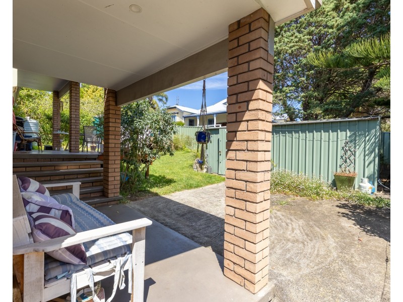 9 Jennifer Place, Moruya Heads NSW 2537