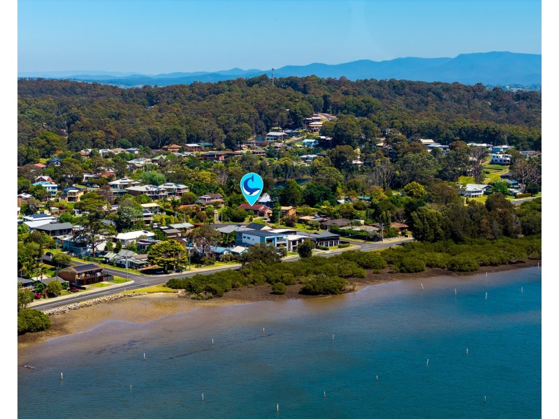 9 Jennifer Place, Moruya Heads NSW 2537