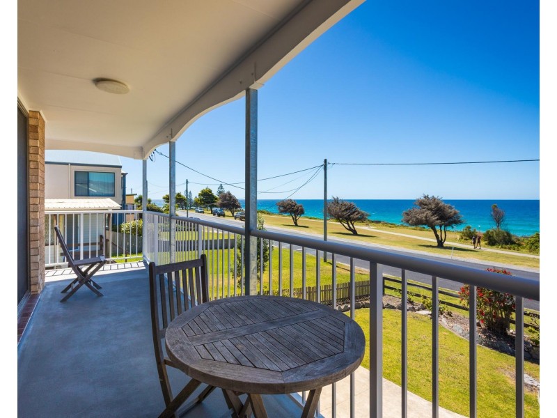 29 Dalmeny Drive, Kianga NSW 2546