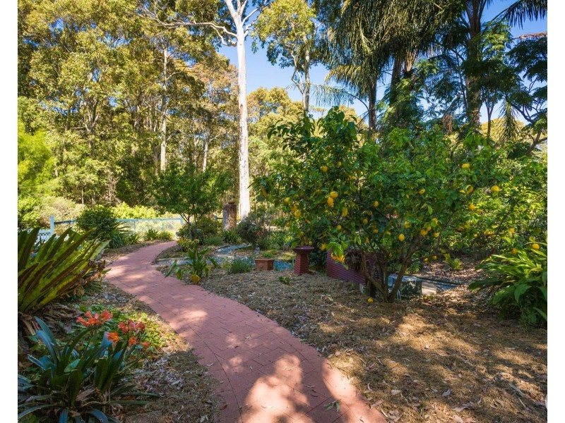 14 Reader Place, Mystery Bay NSW 2546