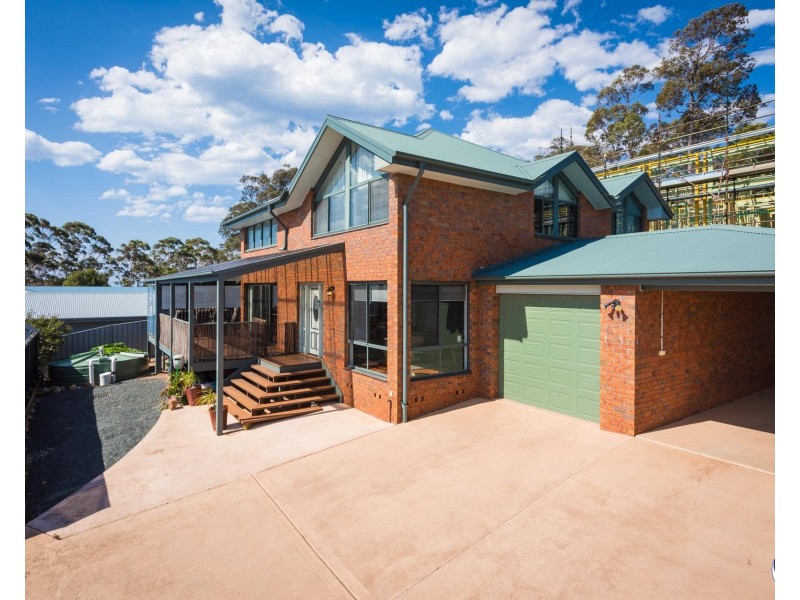 5B Creighton Parade, North Narooma NSW 2546
