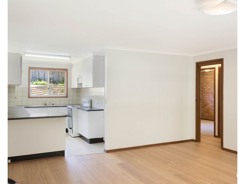 4/19 Collins Crescent, Narooma NSW 2546