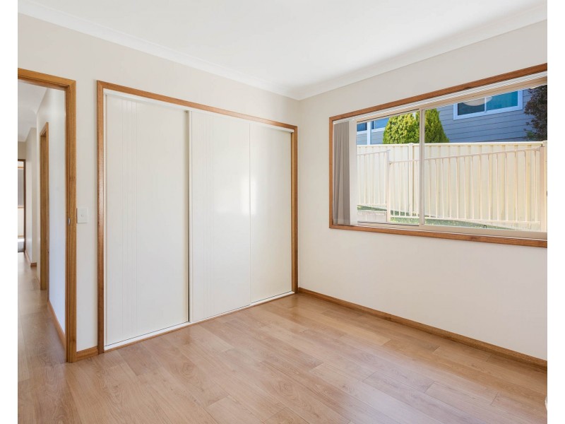 55 Warbler Crescent, North Narooma NSW 2546