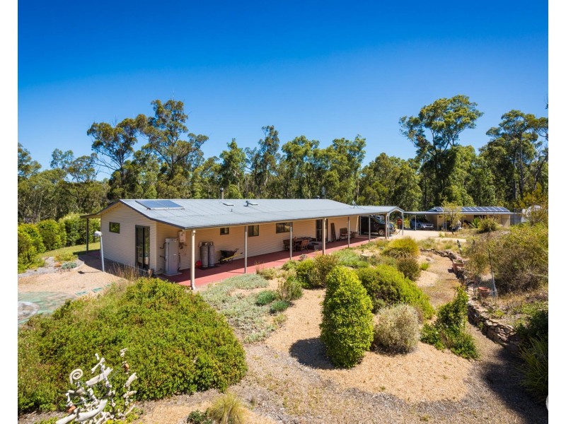 1093 Wagonga Scenic Drive, Narooma NSW 2546