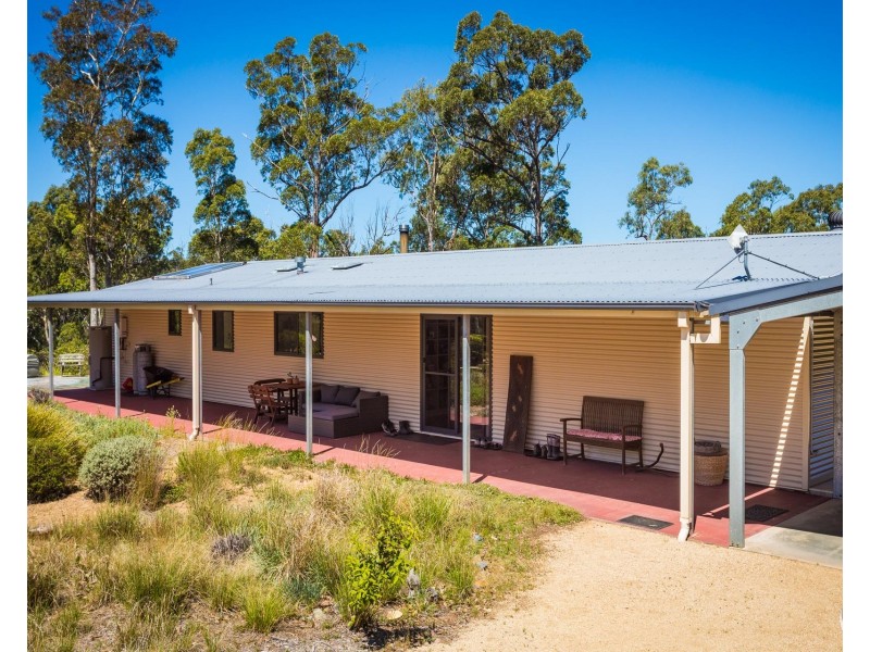 1093 Wagonga Scenic Drive, Narooma NSW 2546