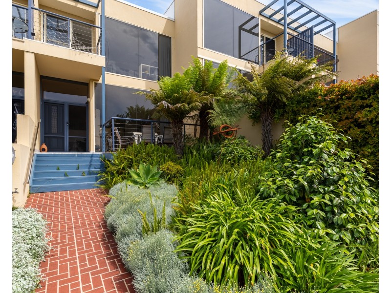 5/10 Marine Drive, Narooma NSW 2546