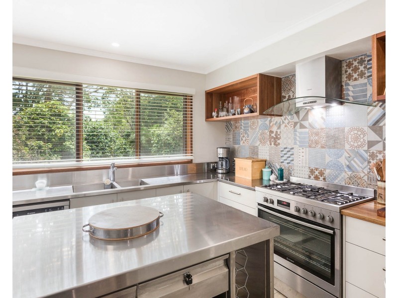 1 Angle Street, Narooma NSW 2546