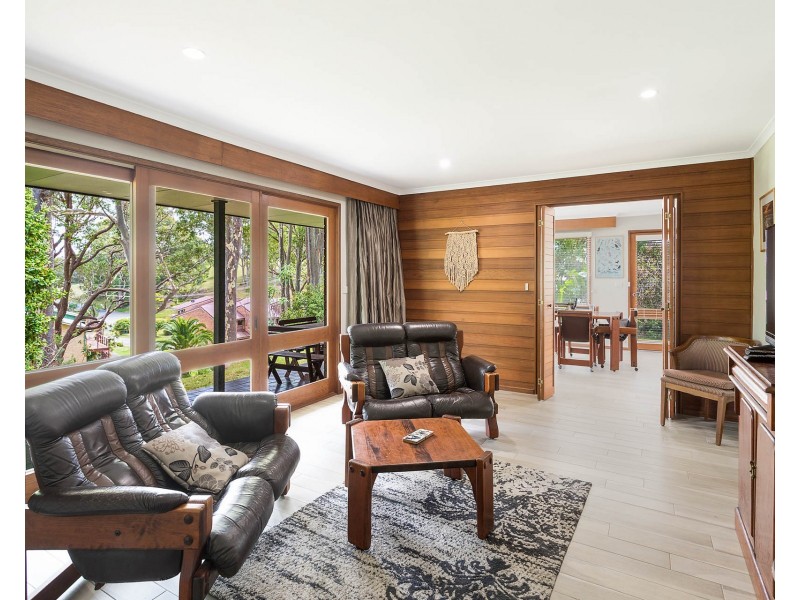 1 Angle Street, Narooma NSW 2546