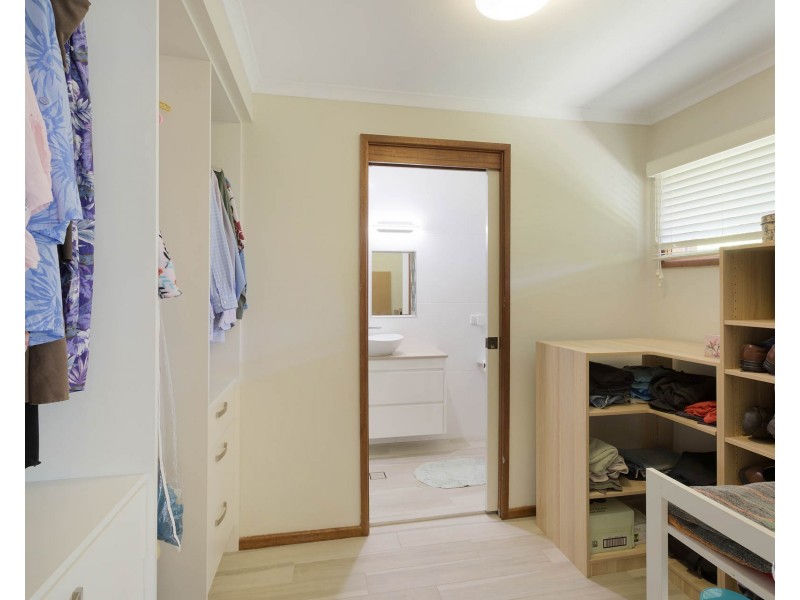 1 Angle Street, Narooma NSW 2546