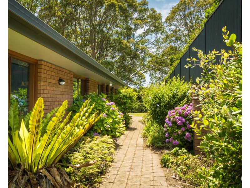 1 Angle Street, Narooma NSW 2546