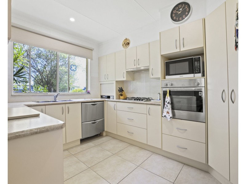 9 Hyland Avenue, Narooma NSW 2546