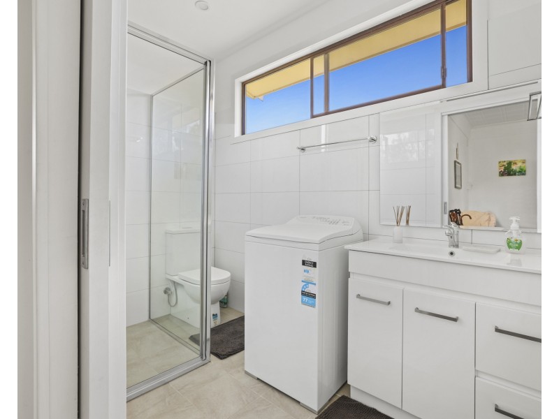 9 Hyland Avenue, Narooma NSW 2546