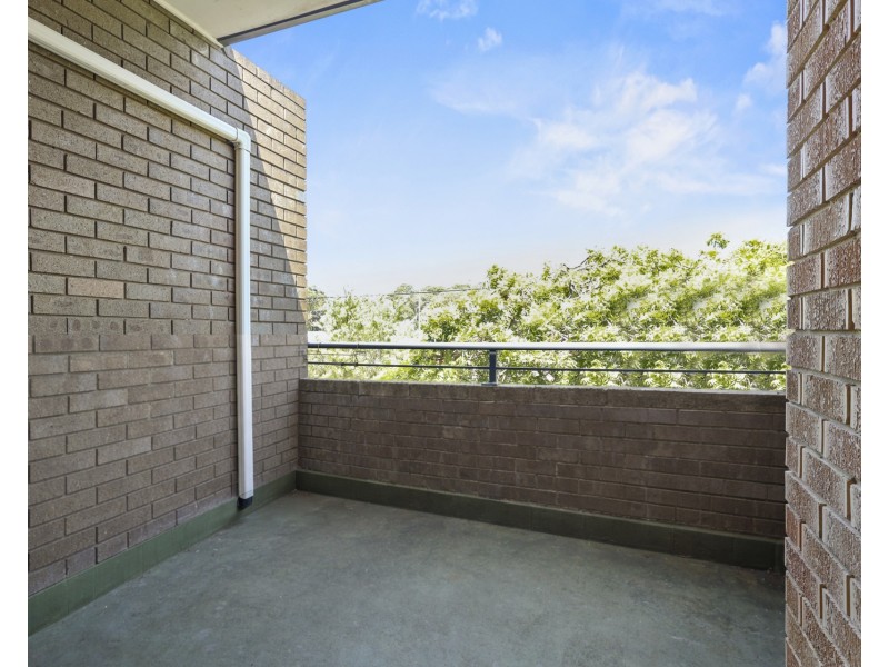 6/16 McMillan Road, Narooma NSW 2546