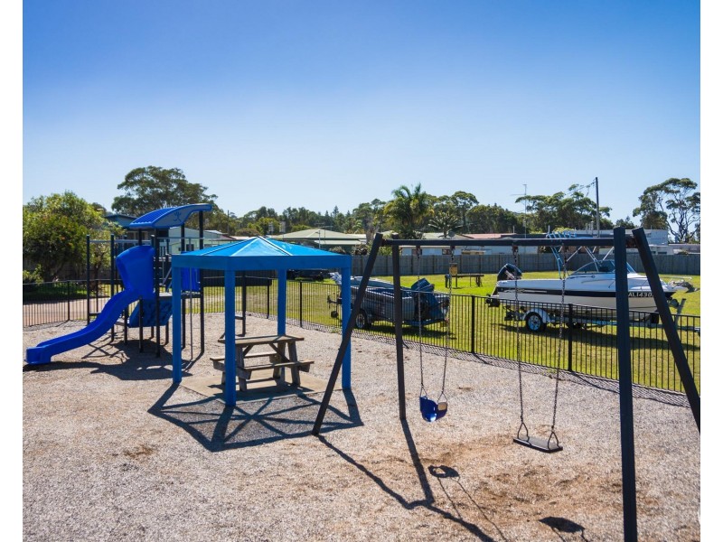 6/16 McMillan Road, Narooma NSW 2546