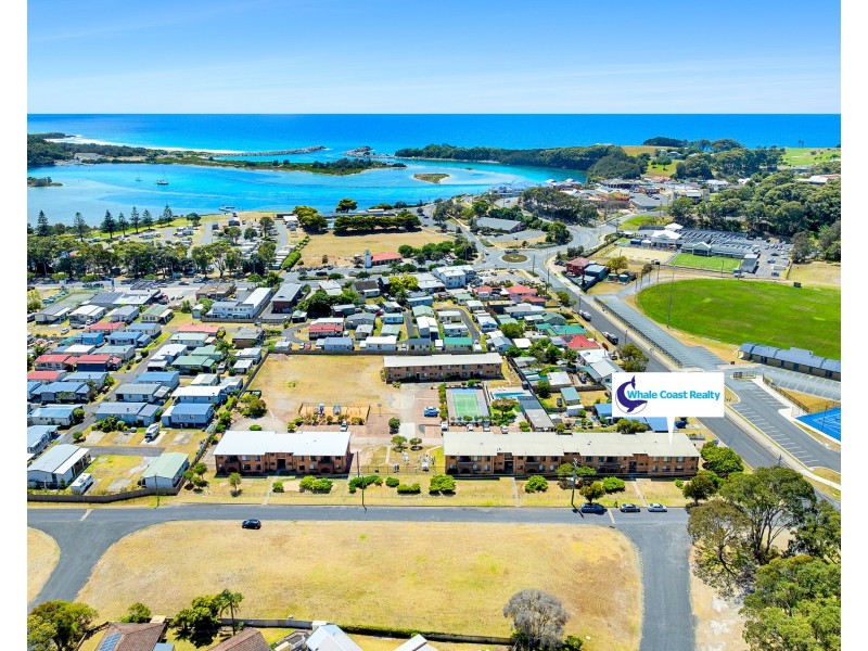 6/16 McMillan Road, Narooma NSW 2546