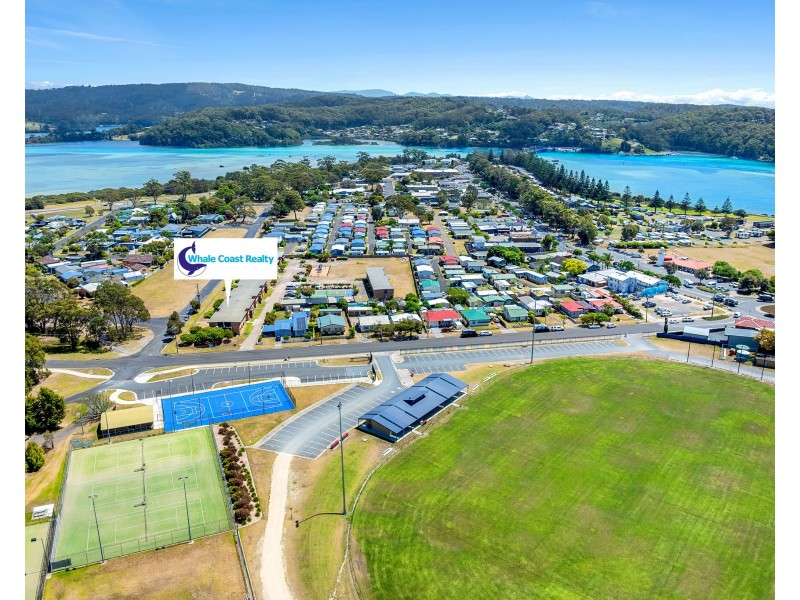 6/16 McMillan Road, Narooma NSW 2546