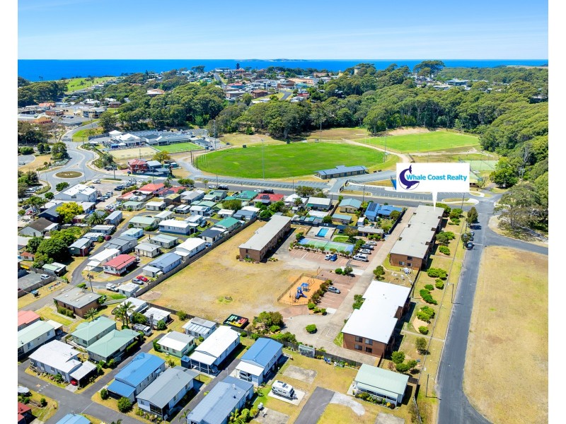 6/16 McMillan Road, Narooma NSW 2546