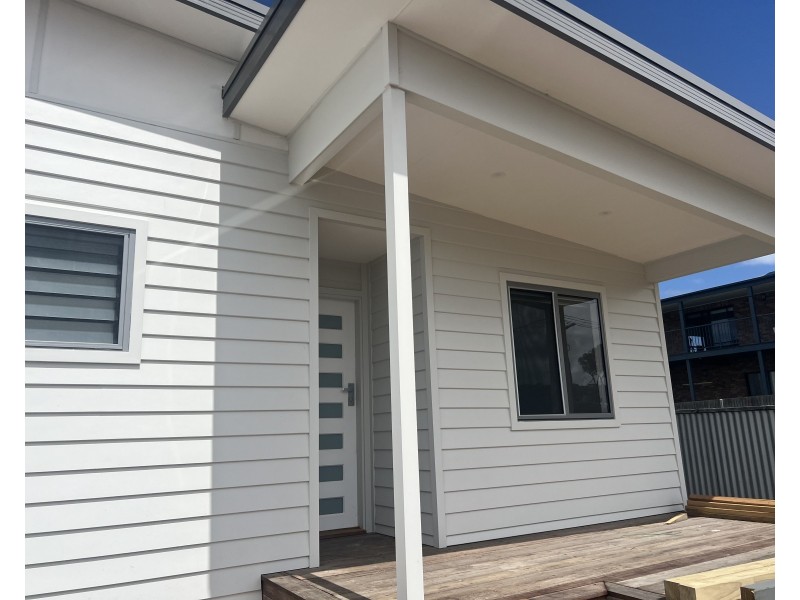 1 Jocelyn Street, Dalmeny NSW 2546