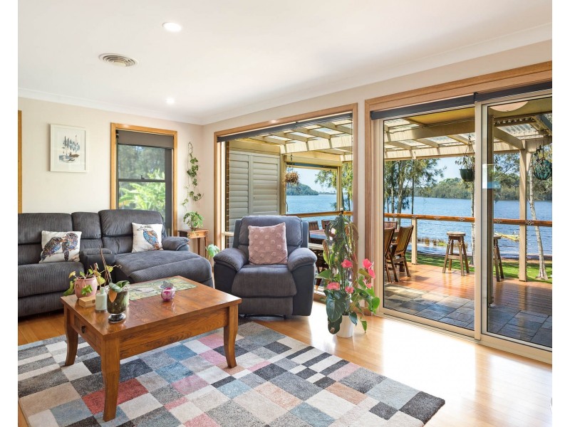 47 Myuna Street, Dalmeny NSW 2546