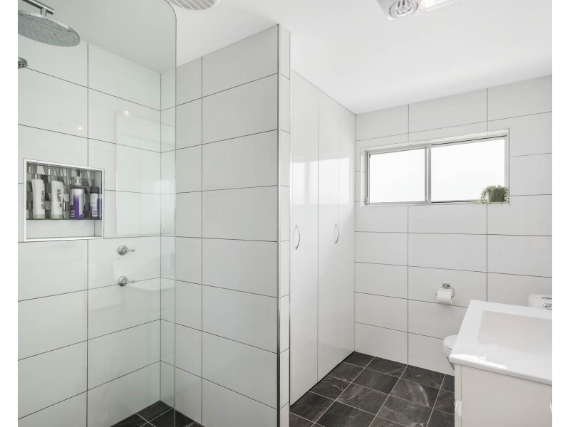 5 Collins Crescent, Narooma NSW 2546