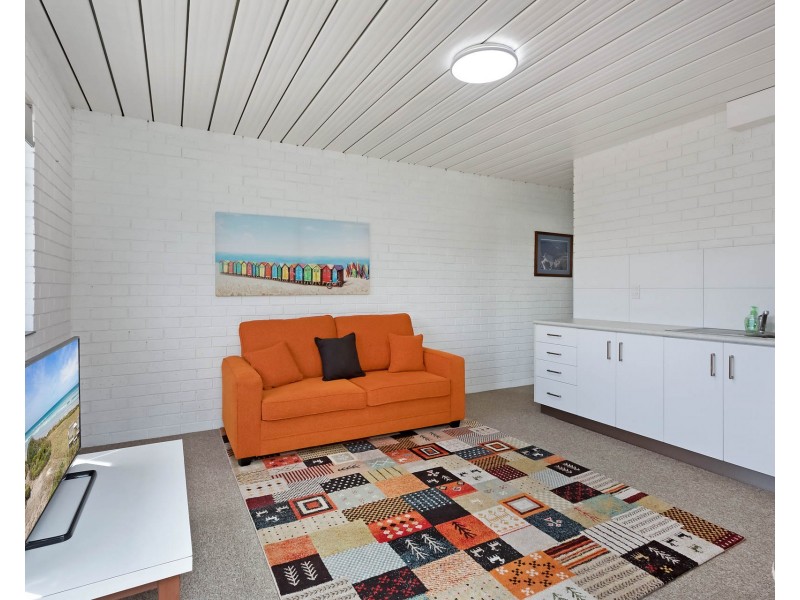 5 Collins Crescent, Narooma NSW 2546