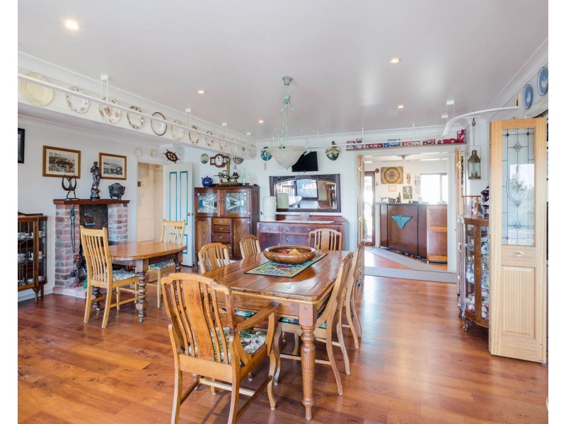 5 Tilba Street, Narooma NSW 2546