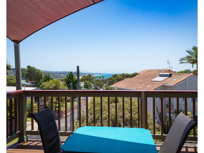 5 Tilba Street, Narooma NSW 2546