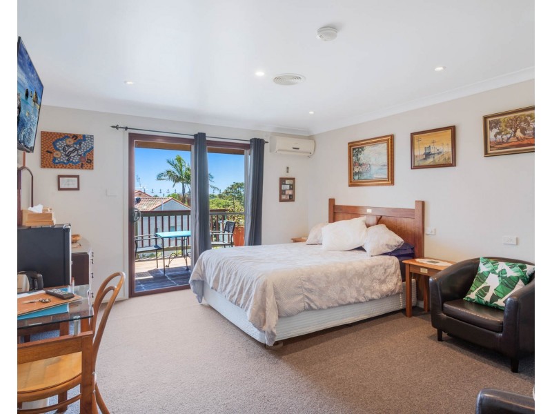 5 Tilba Street, Narooma NSW 2546