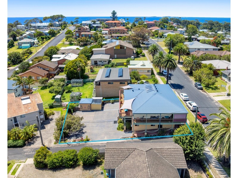 5 Tilba Street, Narooma NSW 2546