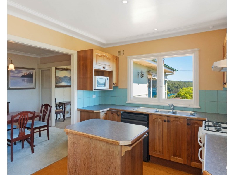 11 The Loop, Narooma NSW 2546