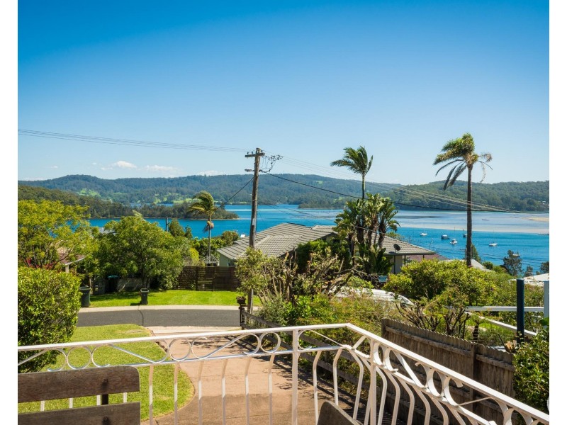 11 The Loop, Narooma NSW 2546