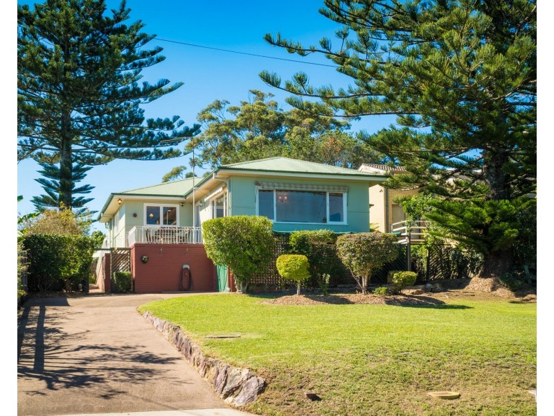 11 The Loop, Narooma NSW 2546