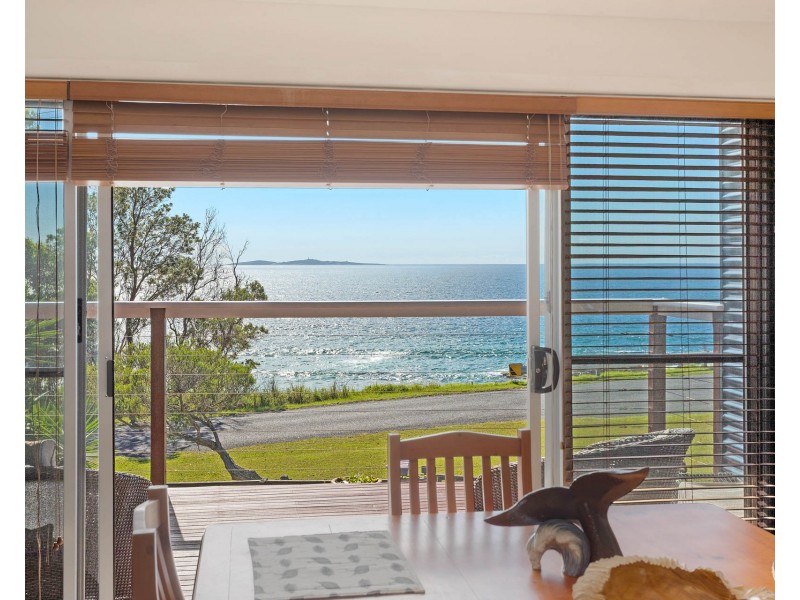 202 Mystery Bay Road, Mystery Bay NSW 2546