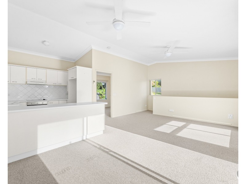 4/43 Noble Parade, Dalmeny NSW 2546