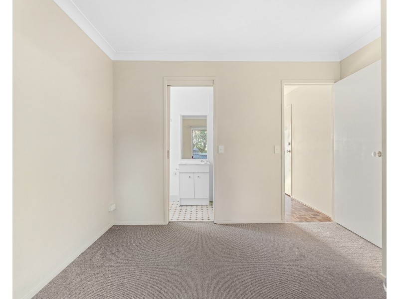 4/43 Noble Parade, Dalmeny NSW 2546