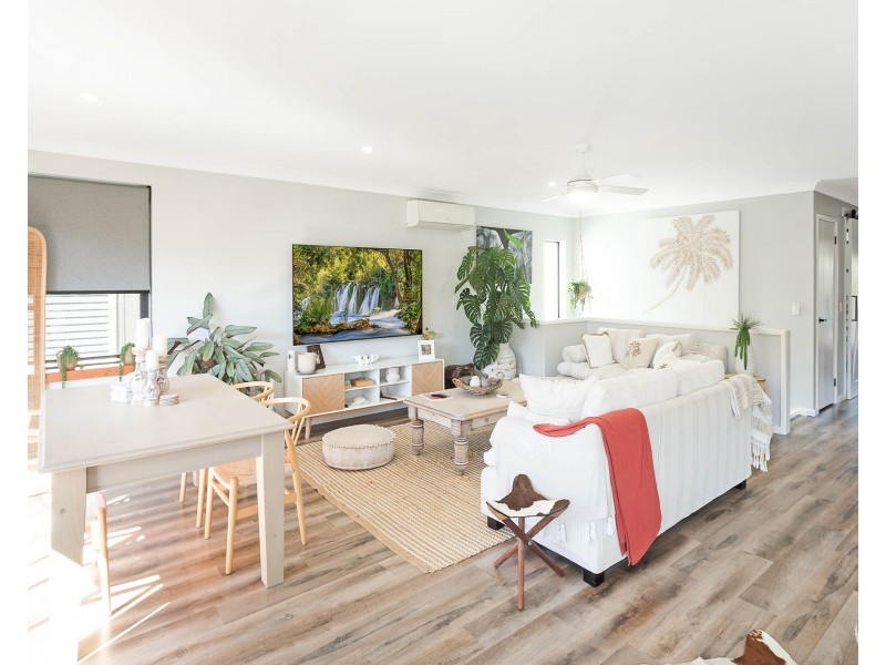 7 Lakeside Drive, Kianga NSW 2546