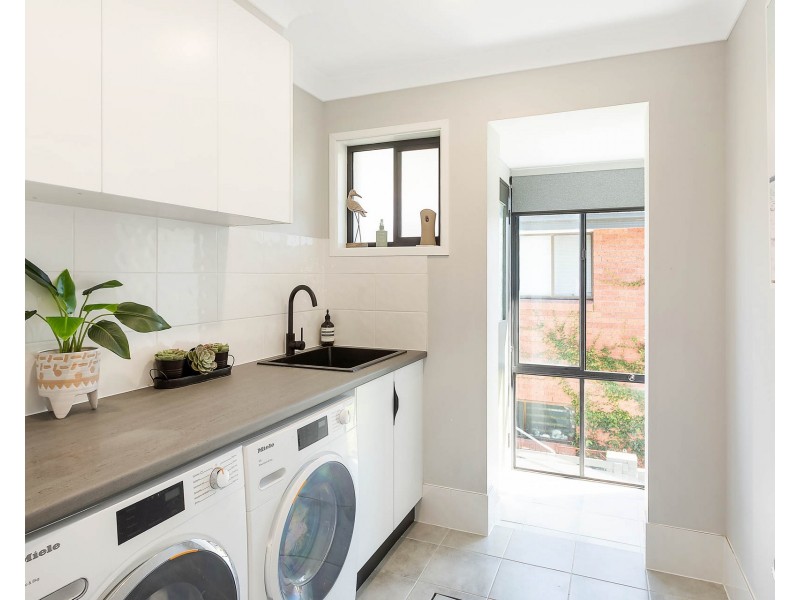 7 Lakeside Drive, Kianga NSW 2546