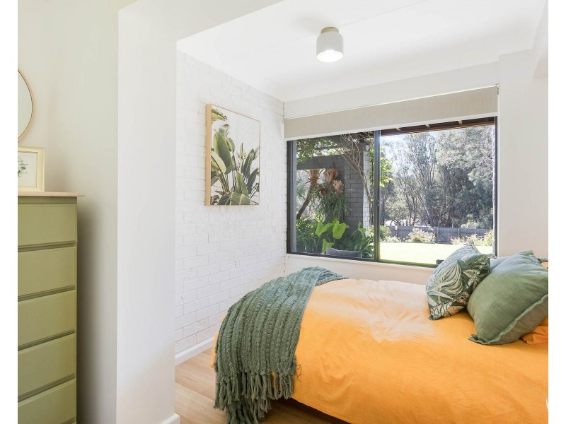 7 Lakeside Drive, Kianga NSW 2546