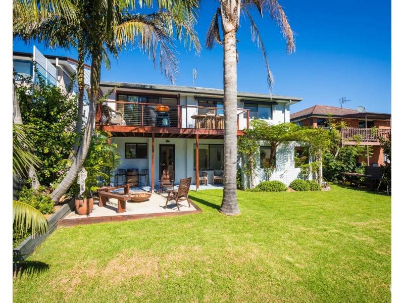 7 Lakeside Drive, Kianga NSW 2546