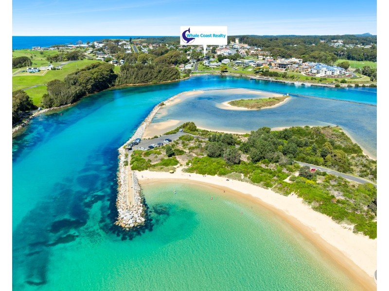 8A Noorooma Crescent, Narooma NSW 2546