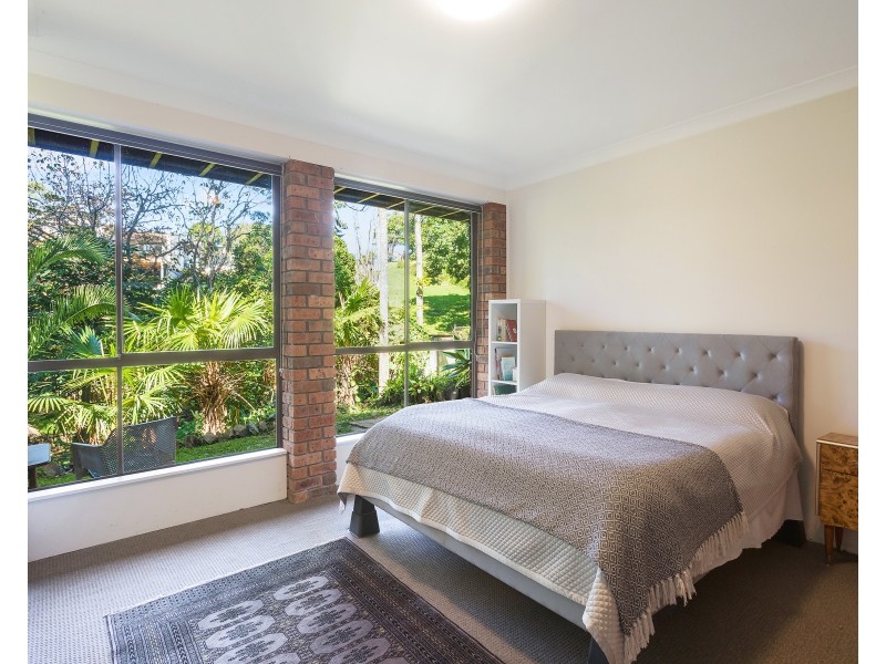 8A Noorooma Crescent, Narooma NSW 2546