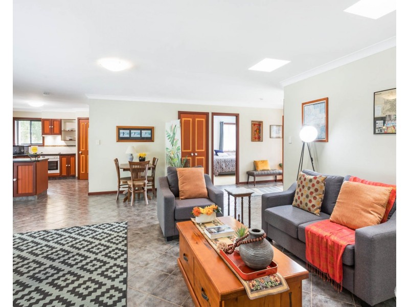 11 Mummaga Lake Drive, Dalmeny NSW 2546