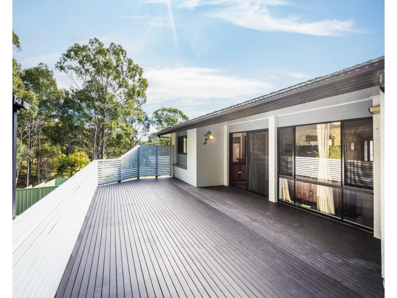 11 Mummaga Lake Drive, Dalmeny NSW 2546