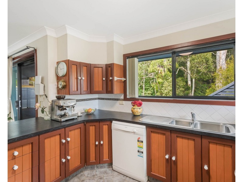 11 Mummaga Lake Drive, Dalmeny NSW 2546