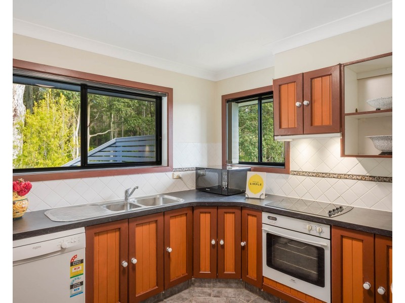 11 Mummaga Lake Drive, Dalmeny NSW 2546