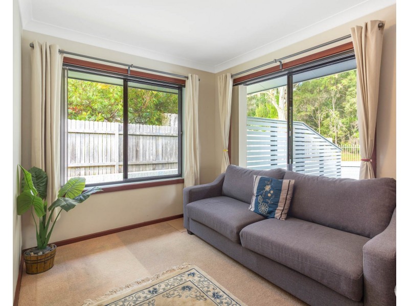 11 Mummaga Lake Drive, Dalmeny NSW 2546